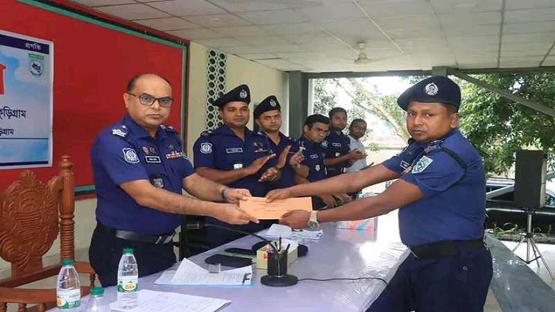 কুড়িগ্রাম জেলা পুলিশের মাস্টার প্যারেড, মাসিক কল্যাণ সভা ও ক্রাইম কনফারেন্স অনুষ্ঠিত